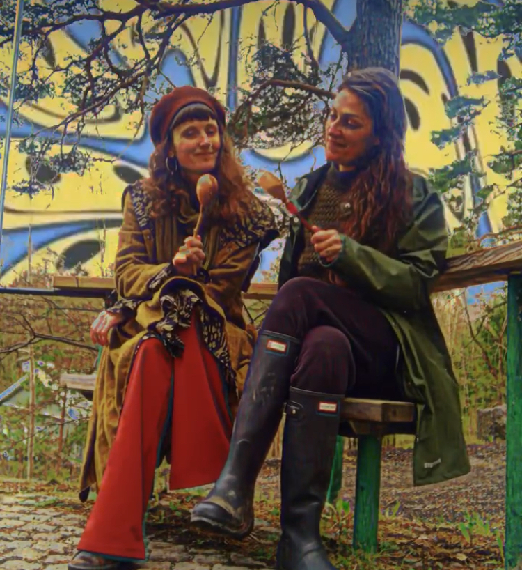 Stickan and Leona Rattles & Roots